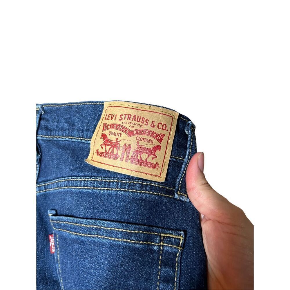 Levi’s High Rise Shorts Size 30 - Picture 5 of 8